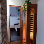 Kis Kucko Апартаменты Тапольца